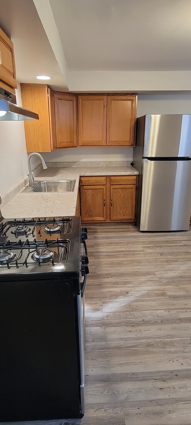 Foto del edificio - 13263 S Eberhart Ave