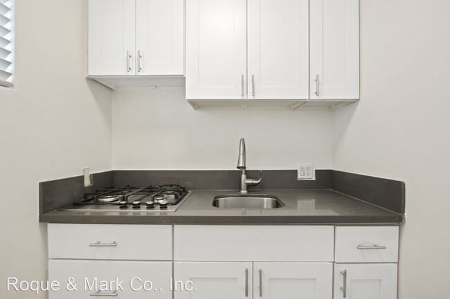 Building Photo - Studio, 1 bath Apartment - 1121 California...