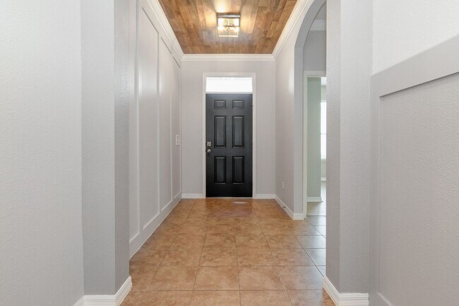 Foto del edificio - Lovely 3bed/2bath home located at John's L...