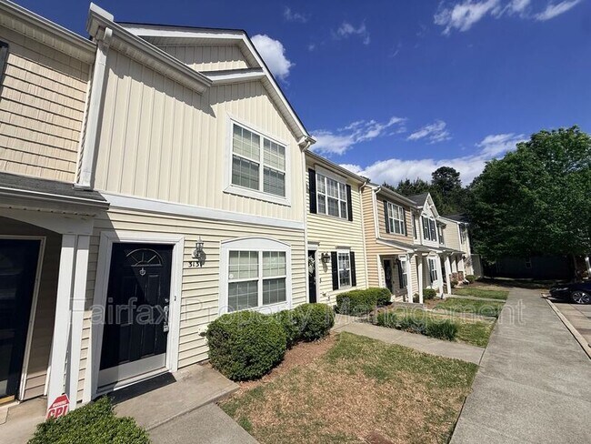 Building Photo - 3131 Ivy Wood Ln