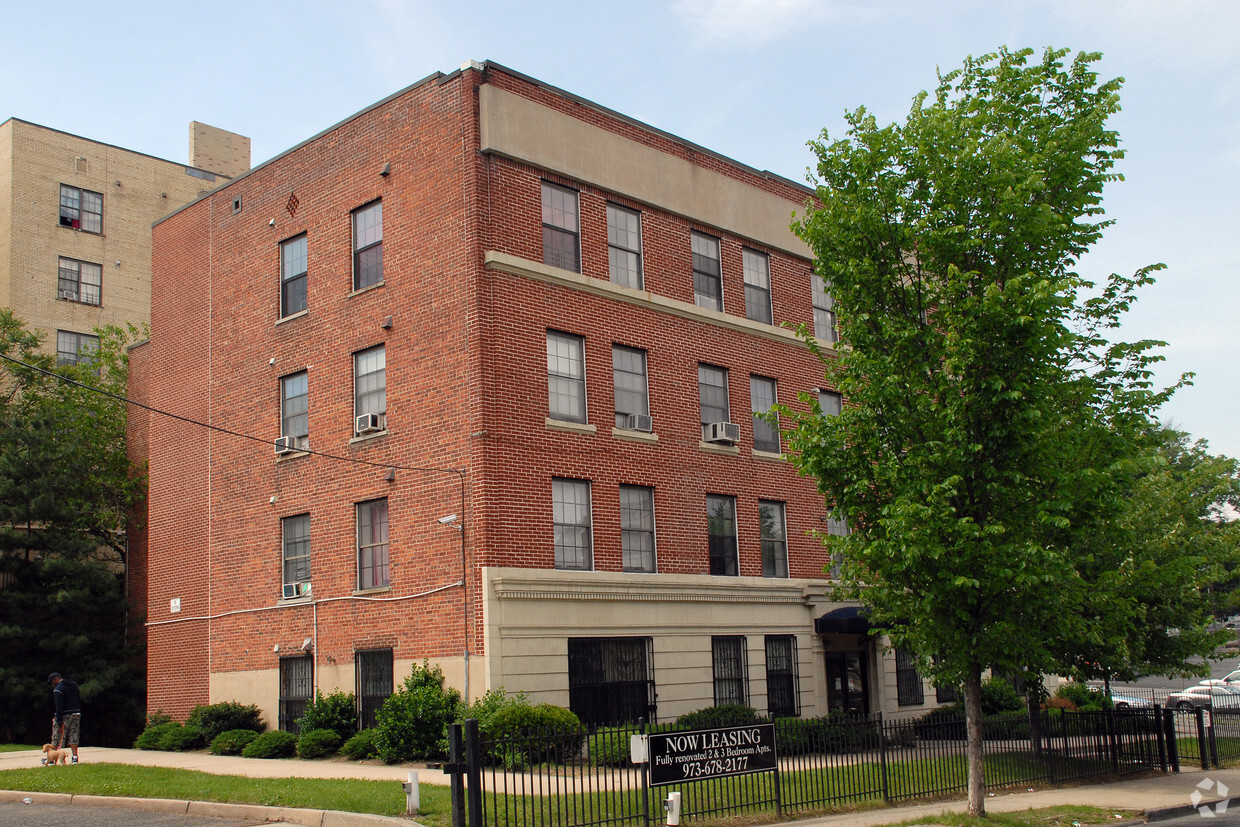 Primary Photo - Osborne Terrace