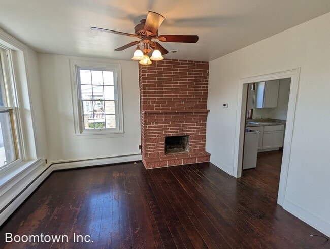 Building Photo - 1 br, 1 bath House - 501 West Main Street