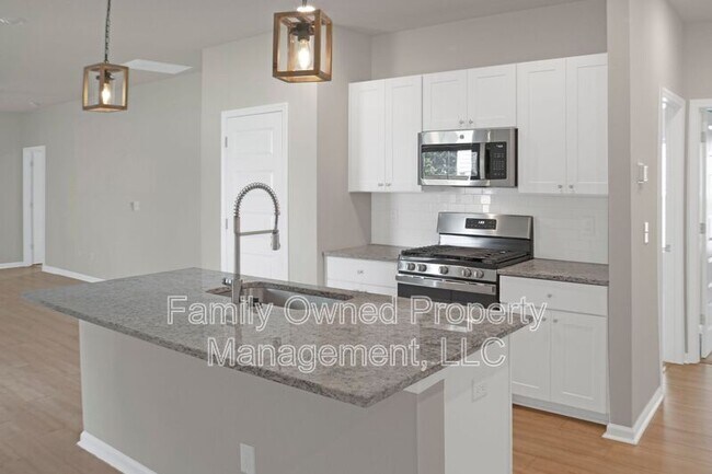 Foto del edificio - 557 Spanish Wells Rd