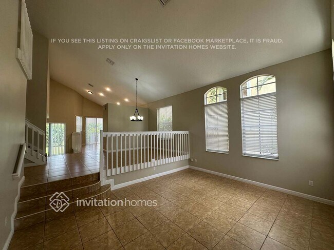Foto del edificio - 2736 Misty Oaks Cir