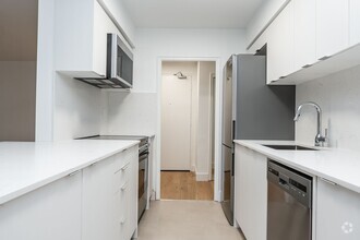Building Photo - 39 Riverwood Pkwy