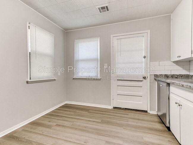 Photo - 2221 Brighton Avenue House