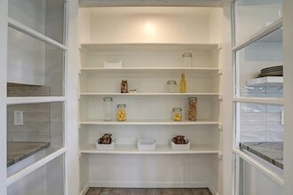 Building Photo - 4418 Charleston St