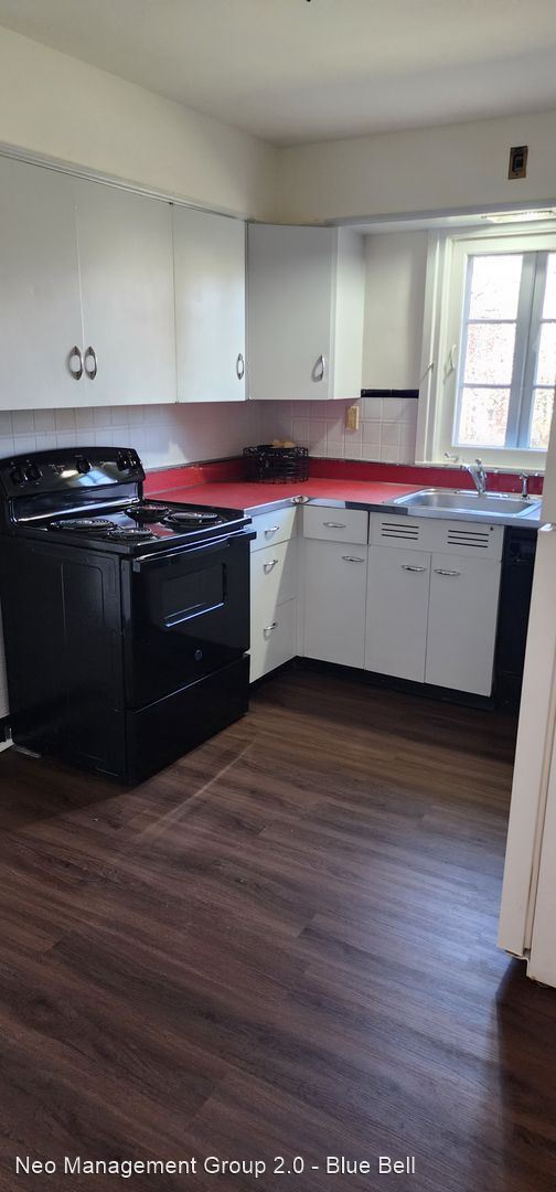 Foto del edificio - 4 br, 2 bath House - 206 N Charlotte St 2n...