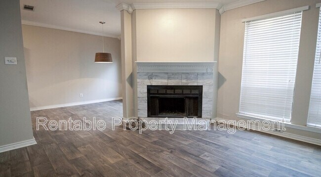 Foto del edificio - 4132 Cole Ave