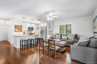 Building Photo - 1029 Langer Way
