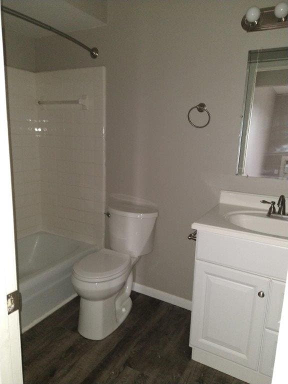 Building Photo - 2647 Eastgate Rd