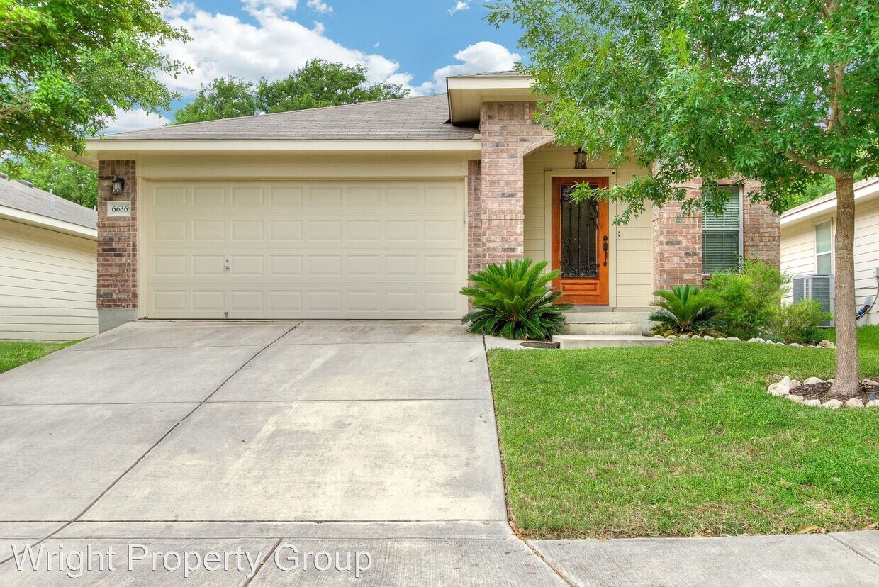 Foto principal - 3 br, 2 bath House - 6636 Sally Agee