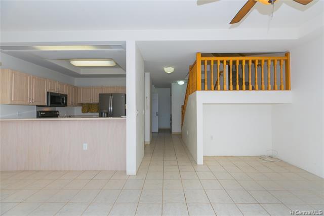 Building Photo - 92-1543 Ali'inui Dr