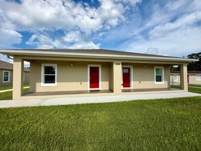Building Photo - 1404 S Parsons Ave