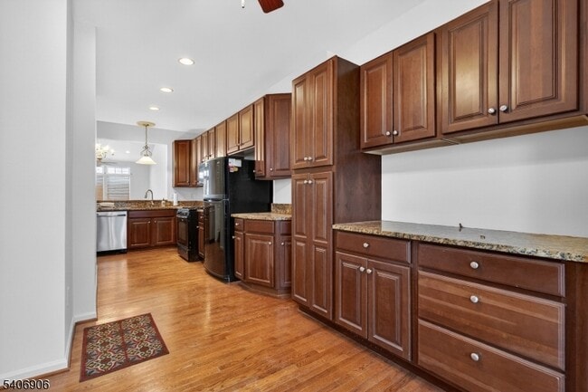 Foto del edificio - 3 Weber Ave