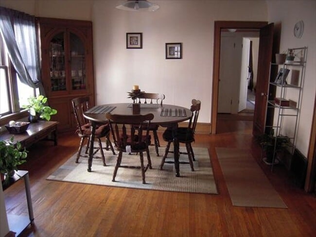 Foto del edificio - 3468 N Cramer St