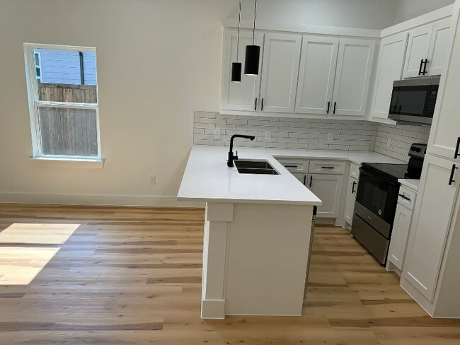 Foto del edificio - 855 18th SE