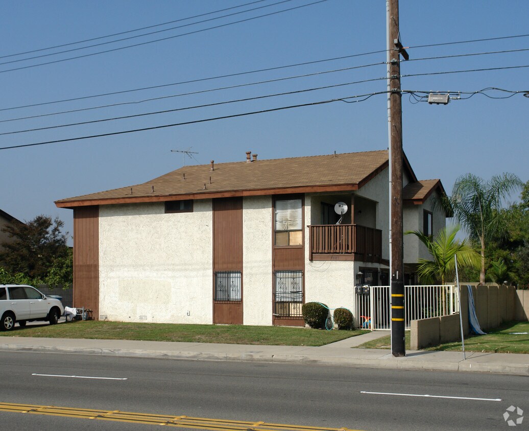 Building Photo - 7881 Hazard Ave