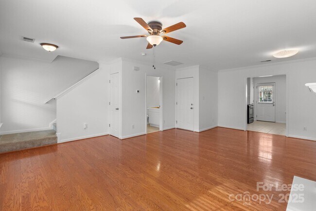 Foto del edificio - 17311 Villanova Rd