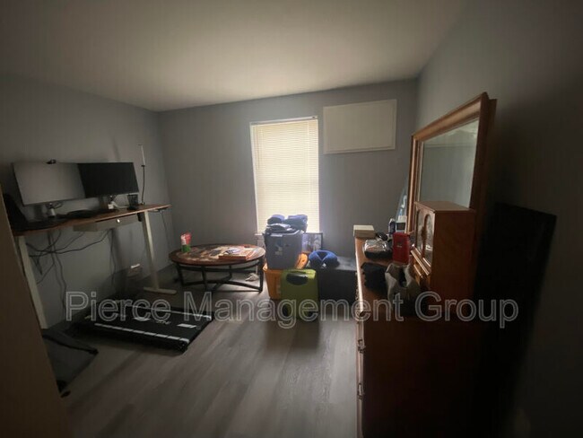 Foto del edificio - 20 Wolf Rd