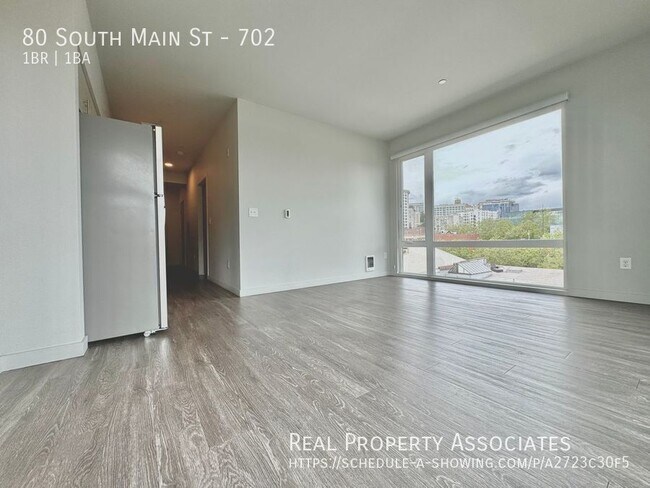 Photo - 80 South Main St Apartment