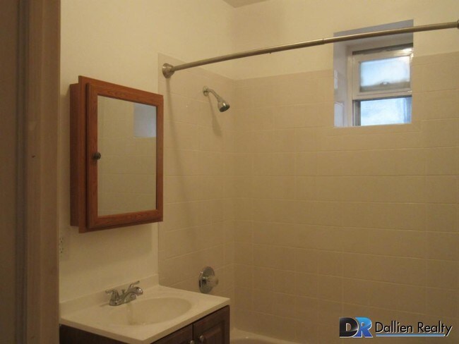 Building Photo - 148 Rockaway Pky