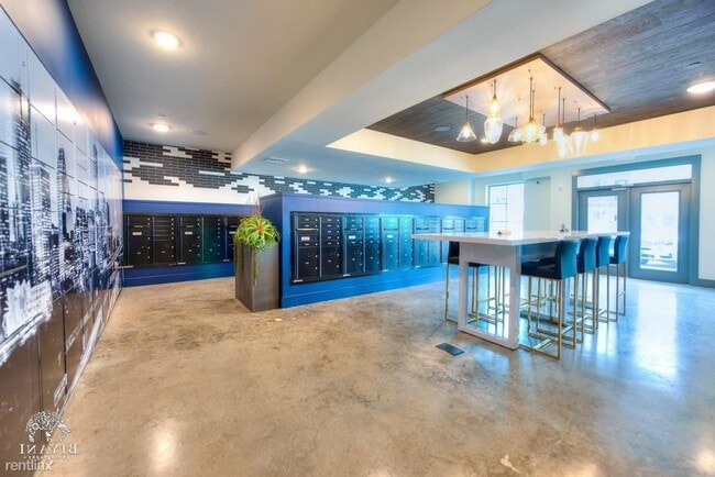 Building Photo - 3 br, 3 bath Condo - 1330 Park West Green ...