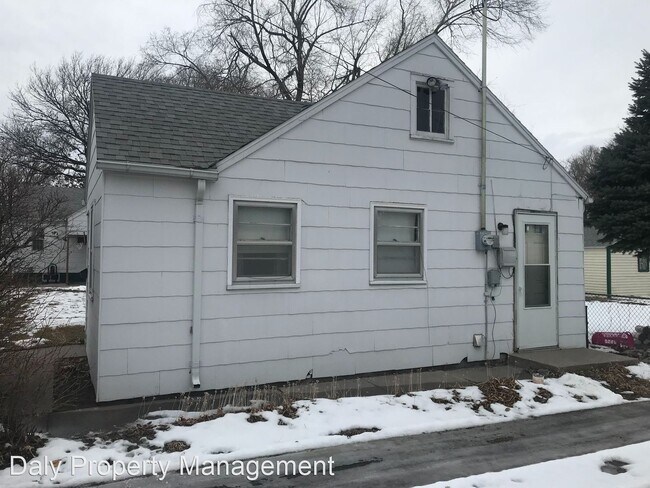 Building Photo - 1 br, 1 bath House - 1814 W. 18th St.