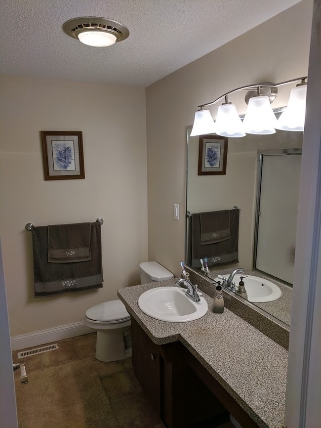 Stonegate Apartments Apartments Newington, CT