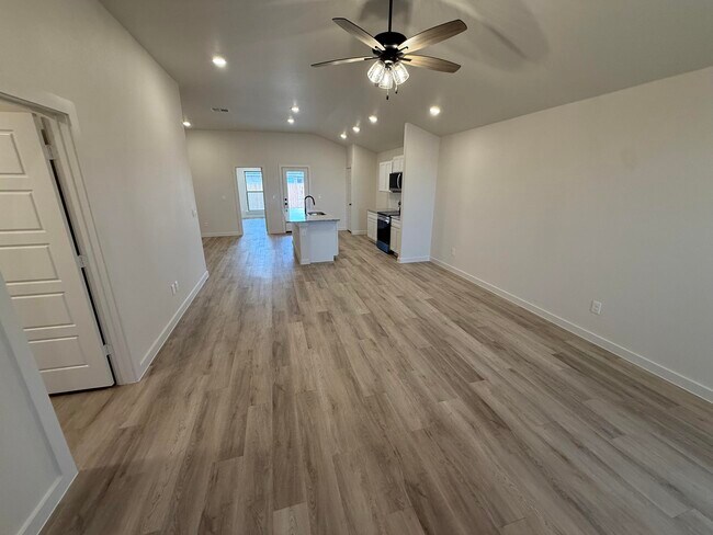 Foto del edificio - 1315 N Chicago Ave