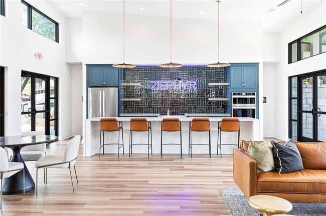 Foto del edificio - 1332 Breezy St SE