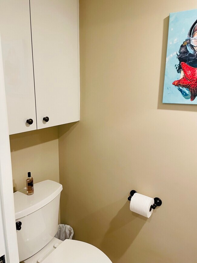 Powder Bath - 3901 SE Saint Lucie Blvd