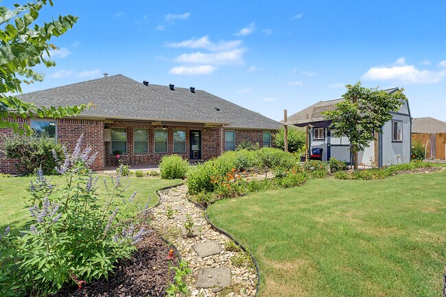 Foto del edificio - 1110 Ellen Ray Ln