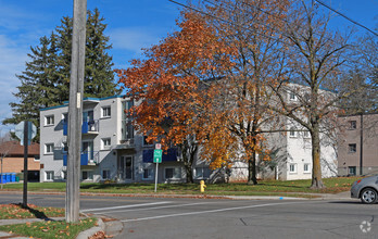 Building Photo - 124 Orchard View Blvd