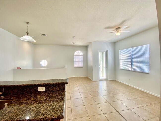 Building Photo - 5800 Hampton Hills Blvd