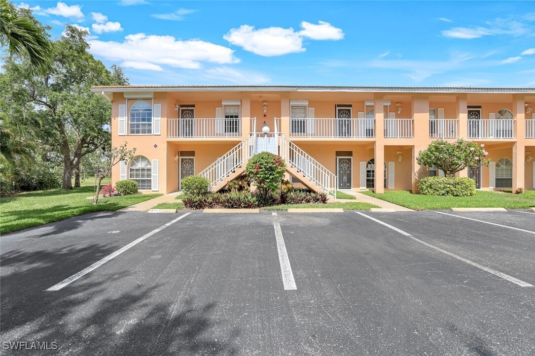 Foto principal - 555 Augusta Blvd