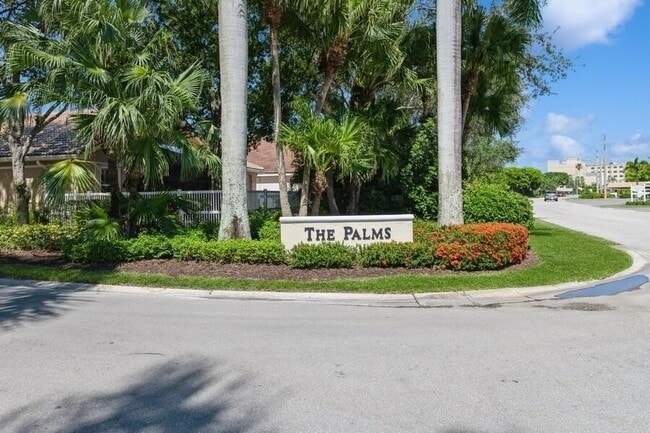 Building Photo - 160 Palm Cir