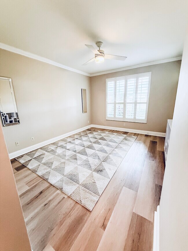 Foto del edificio - 89 Silver Oaks Cir