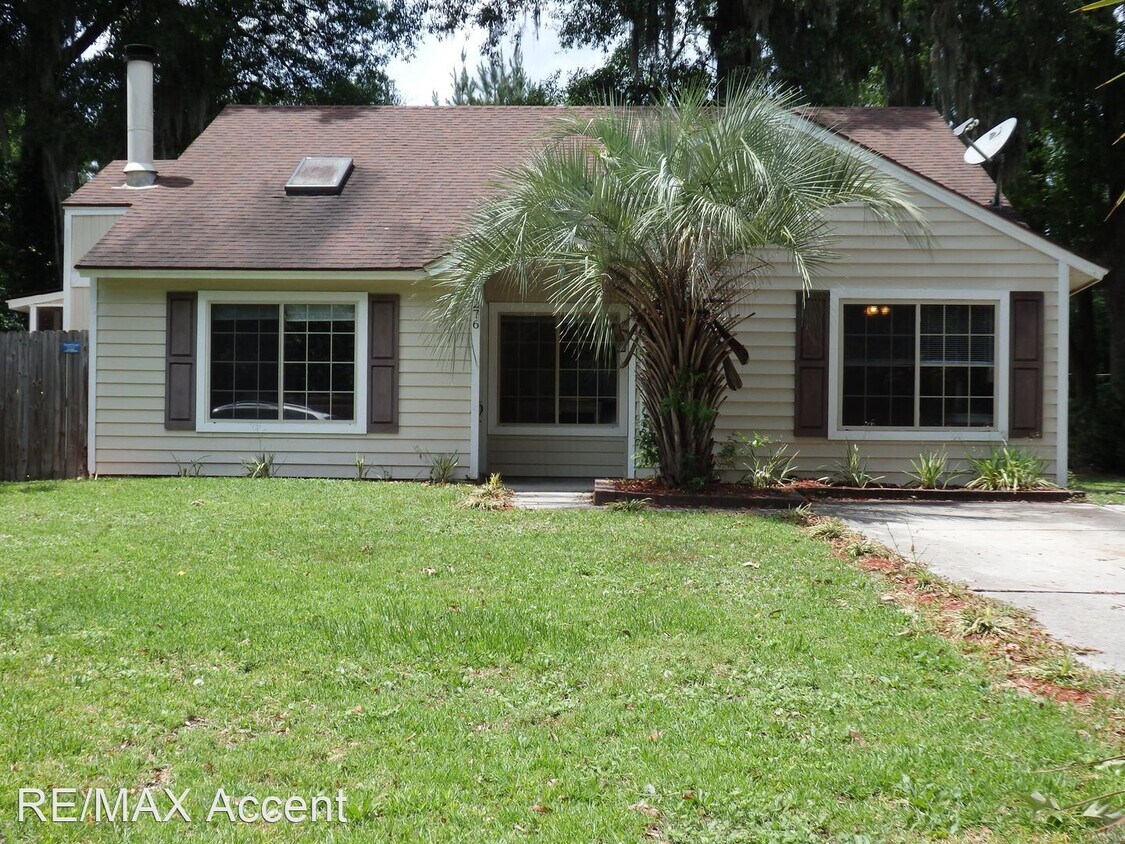 276 Piercefield Dr, Richmond Hill, GA 31324 House Rental in Richmond