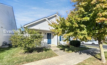 Building Photo - 5321 Miramar Dr