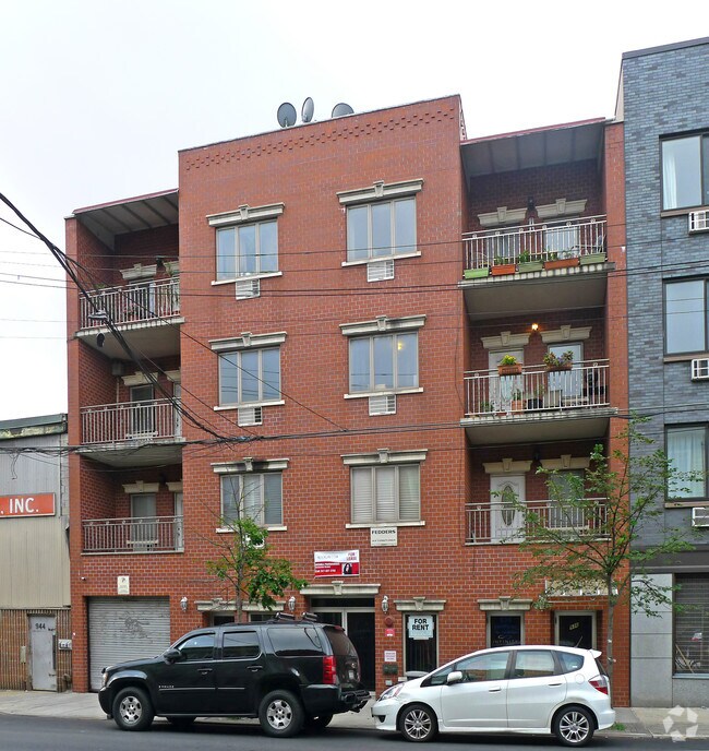 936 Metropolitan Ave, Brooklyn, NY 11211 Apartments Brooklyn, NY