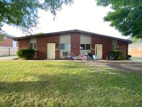 Building Photo - 1510 Woods Ave