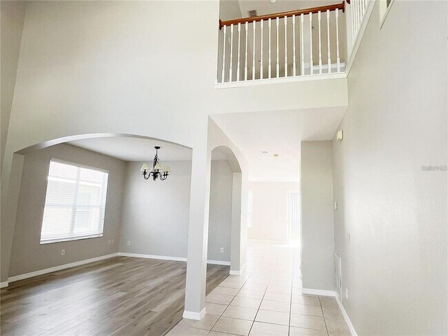 Foto del edificio - 12860 Hunter's Vista Blvd