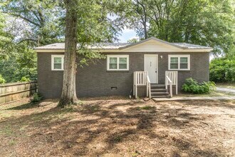 Building Photo - 312 Johns Rd