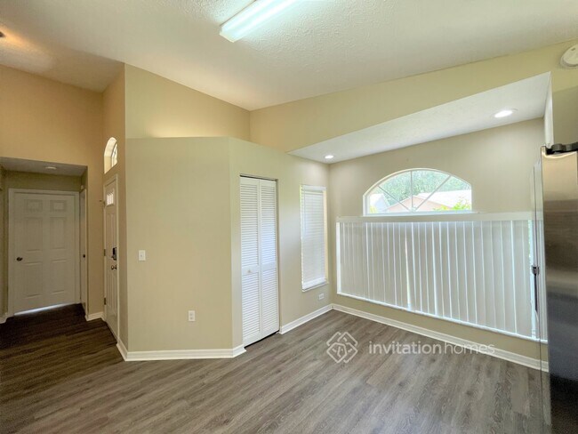 Building Photo - 11013 Bentwood Ct