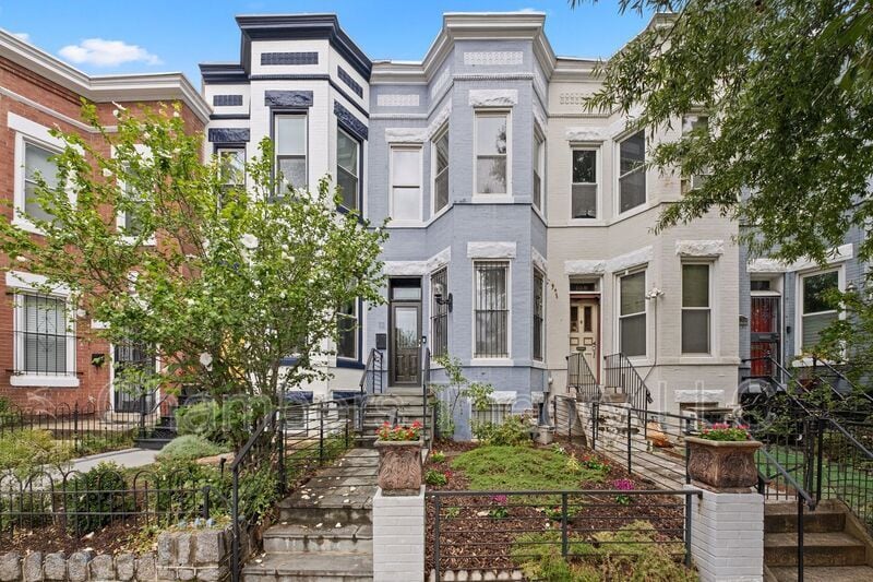 Primary Photo - 111 P St NW