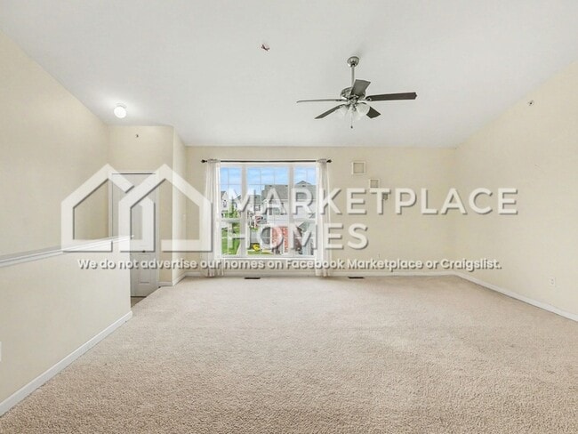 Building Photo - 2804 Riversedge Dr