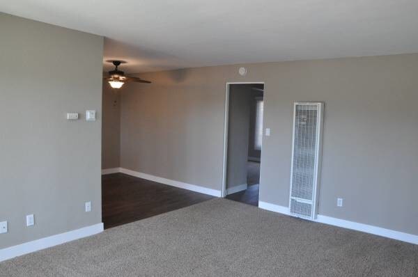 Foto del edificio - 6245 Stanley Ave