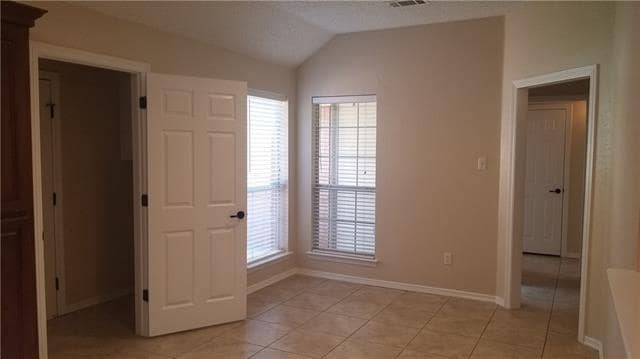 Building Photo - 4208 Crossgate Ct