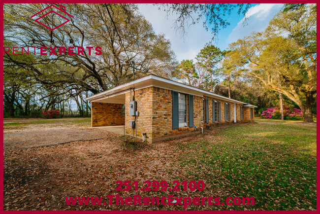 Building Photo - 10470 Old Pascagoula Rd